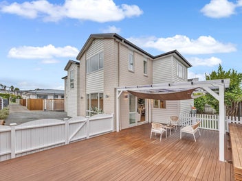 Spacious Home with Double Westlake Zone