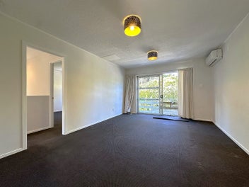 Image 1 of 20