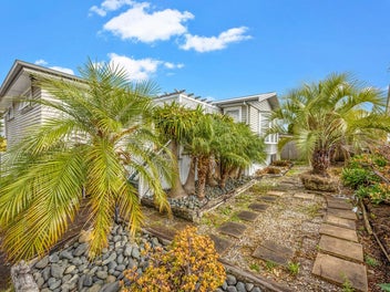 BIG Property! BIG Opportunity!