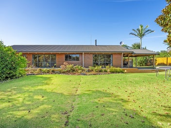 Spacious Family Living, Vendors Motivated to Sell