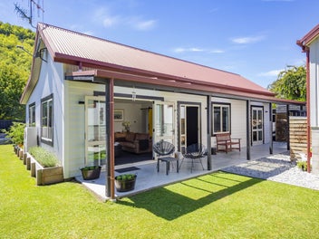 Discover your Arrowtown retreat
