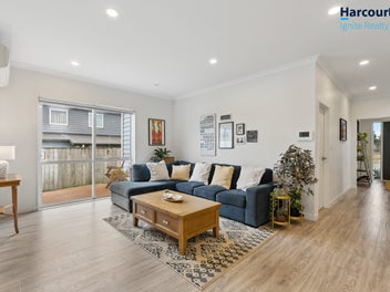 A Spacious Sanctuary in the Heart of Spinnaker Bay
