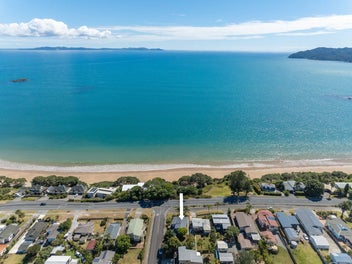 Freshly renovated a short stroll from the beach