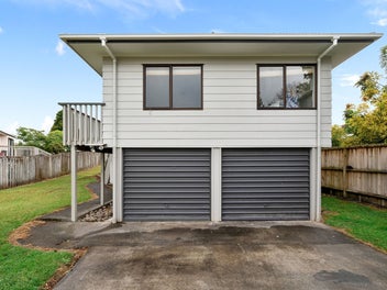 Renovators, Investors, Home Buyers! Must Sell!