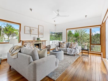 Hidden Coastal 1,012sqm Freehold Gem