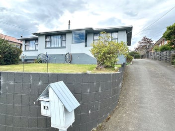 Image 1 of 20