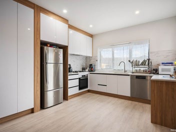 Modern Home, Prime Papatoetoe Location!