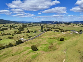 North-facing rural blocks – stunning views