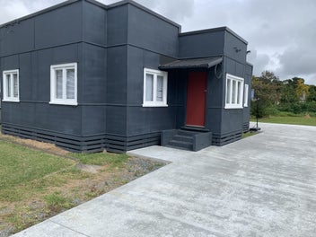 Image 1 of 21