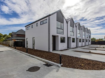Image 1 of 24
