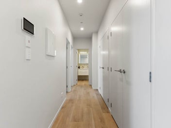 MODERN LIVING, DUAL ACCESS, CORNER UNIT
