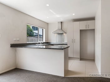 Spacious Brick & Tile Family Home