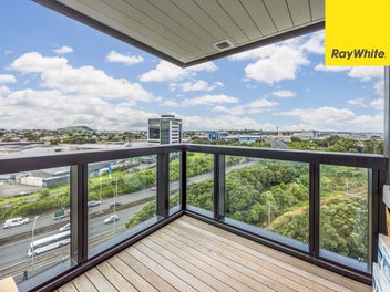 Dual Key Living at Central Park