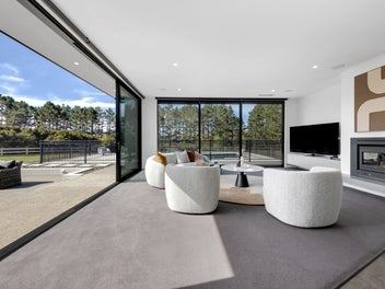STYLE SANCTUARY