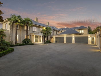 Seriously stunning with space for all