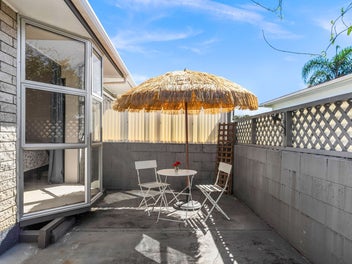 Vacant In Top Location