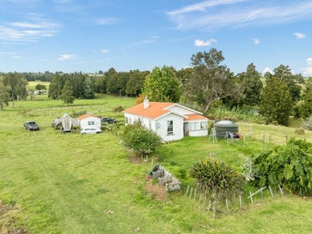 1890's villa in the heart of the Okaihau Valley