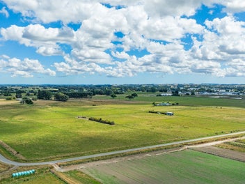 Prime location – 13.1 hectares