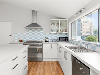 Rural living, equestrian's dream – 4.04ha...
