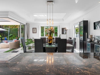 Luxury on Ninth …