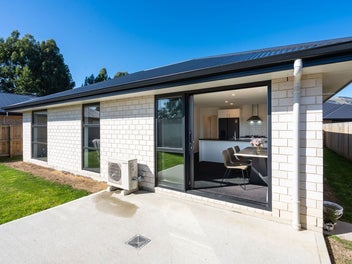 Effortless Modern Living