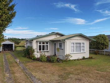 Woodlands Country Charm