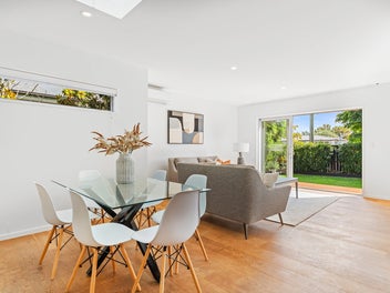 Post Earthquake Build In Sought After St Albans!