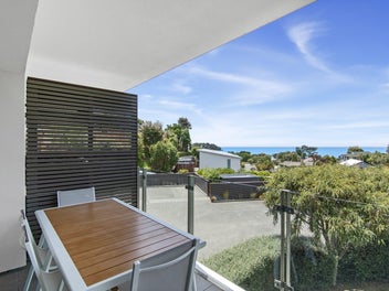 Resort style facilities, just 350m from the beach