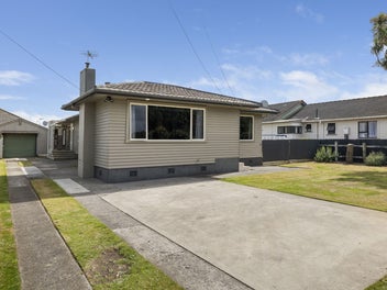 SPACIOUS & SECURE FAMILY HOME