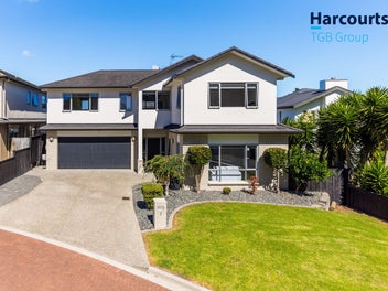 Beautiful 5-bedroom in Mission Heights