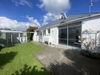 Image 1 of 18