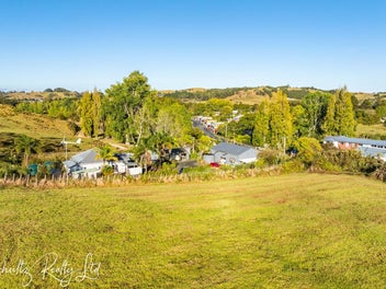 Perfect Parcel in Paparoa