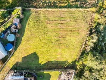 Perfect Parcel in Paparoa