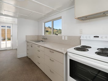 Image 1 of 18