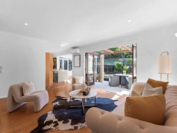 Blue-Chip Remuera, Renovate or Nest