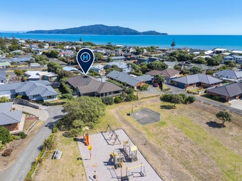 Without Compare - Family Beach Retreat