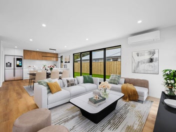 Stylish & Spacious in Silverstream | Under Offer