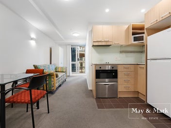 Urgent Sale Near SkyTower