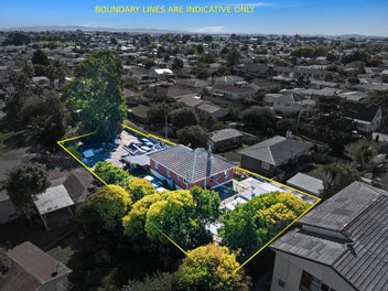 MULTIPLE ROOMS on $1950/pw rent + 1232 SQM