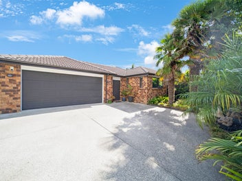 Perfect family retreat on 748sqm