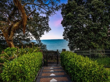 Smart Investment or Stylish First Home in Takapuna