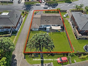 SELLING AFTER 34 YEARS - 658m2 DEVELOPER'S DELIGHT