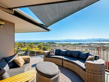 Family Home with Stunning Views