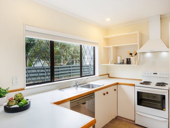 Central, Convenient & Easy Living