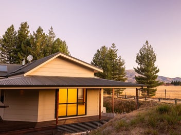 Stunning Family Home with Spectacular Views