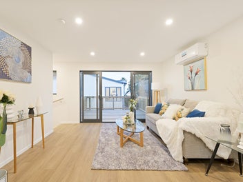 Brand new 3 bedrooms , Ready To Move In!