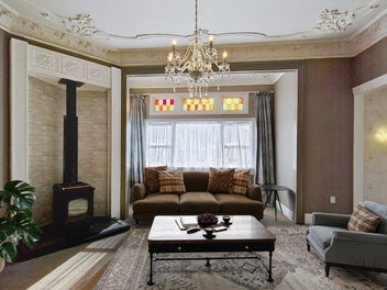 Exquisite Villa with Incomparable Charm