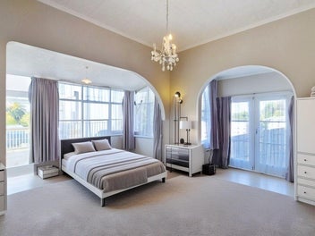 Exquisite Villa with Incomparable Charm