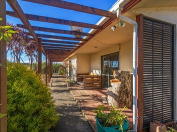 Your entry level lifestyle home awaits!