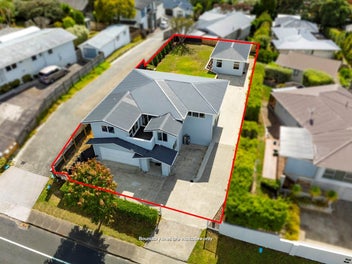Spacious Family Home with Bonus Sleep-Out!